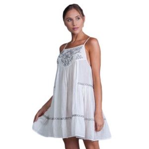 Q&A Cotton Summer Flowy Dress**Small (but flowy)